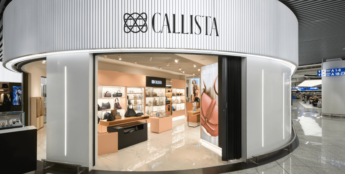 Callista interior shop showing bags in Athens International Airport